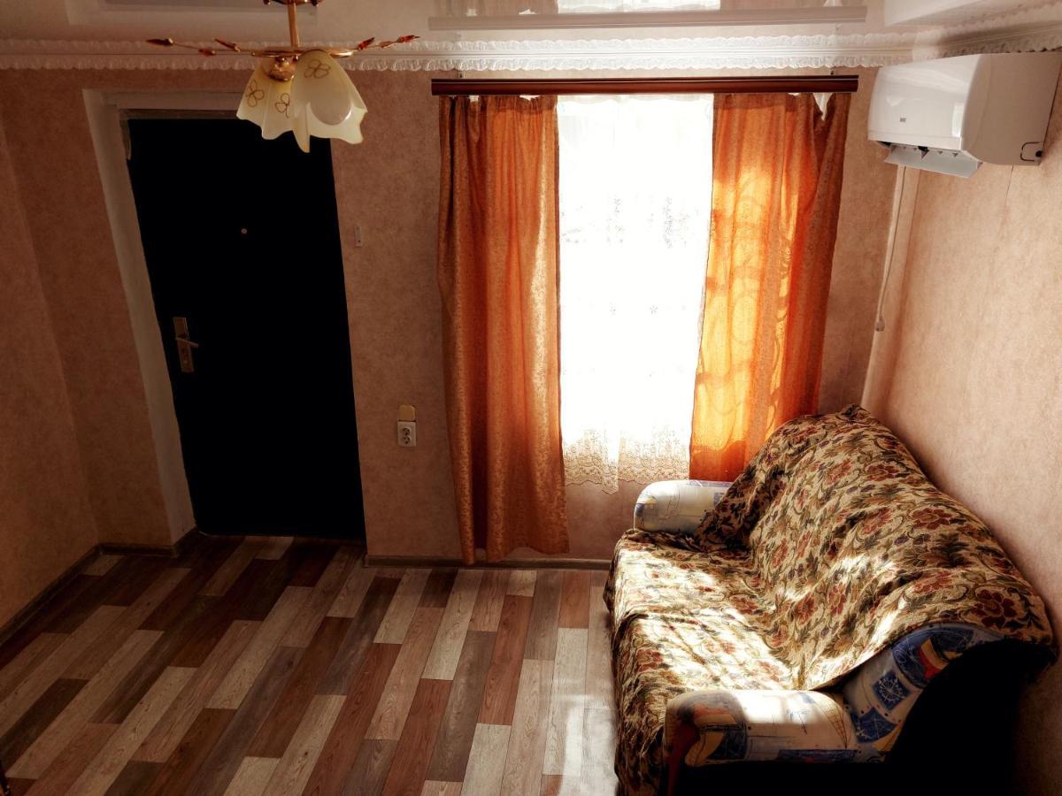Guest House Anna Сухуми Екстериор снимка