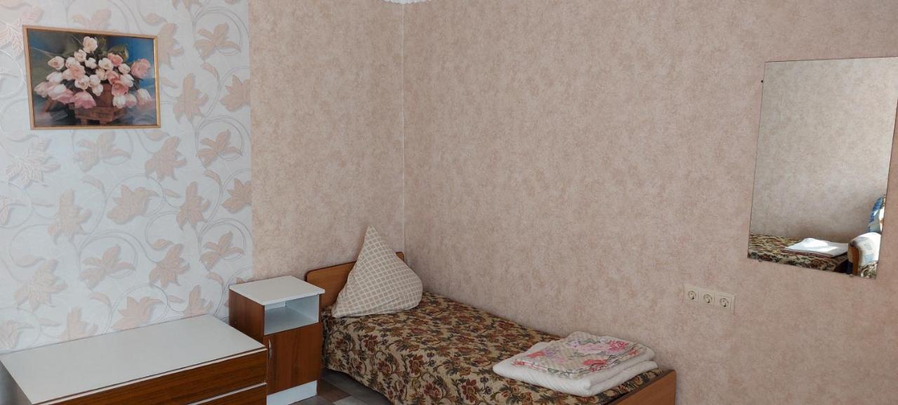 Guest House Anna Сухуми Екстериор снимка