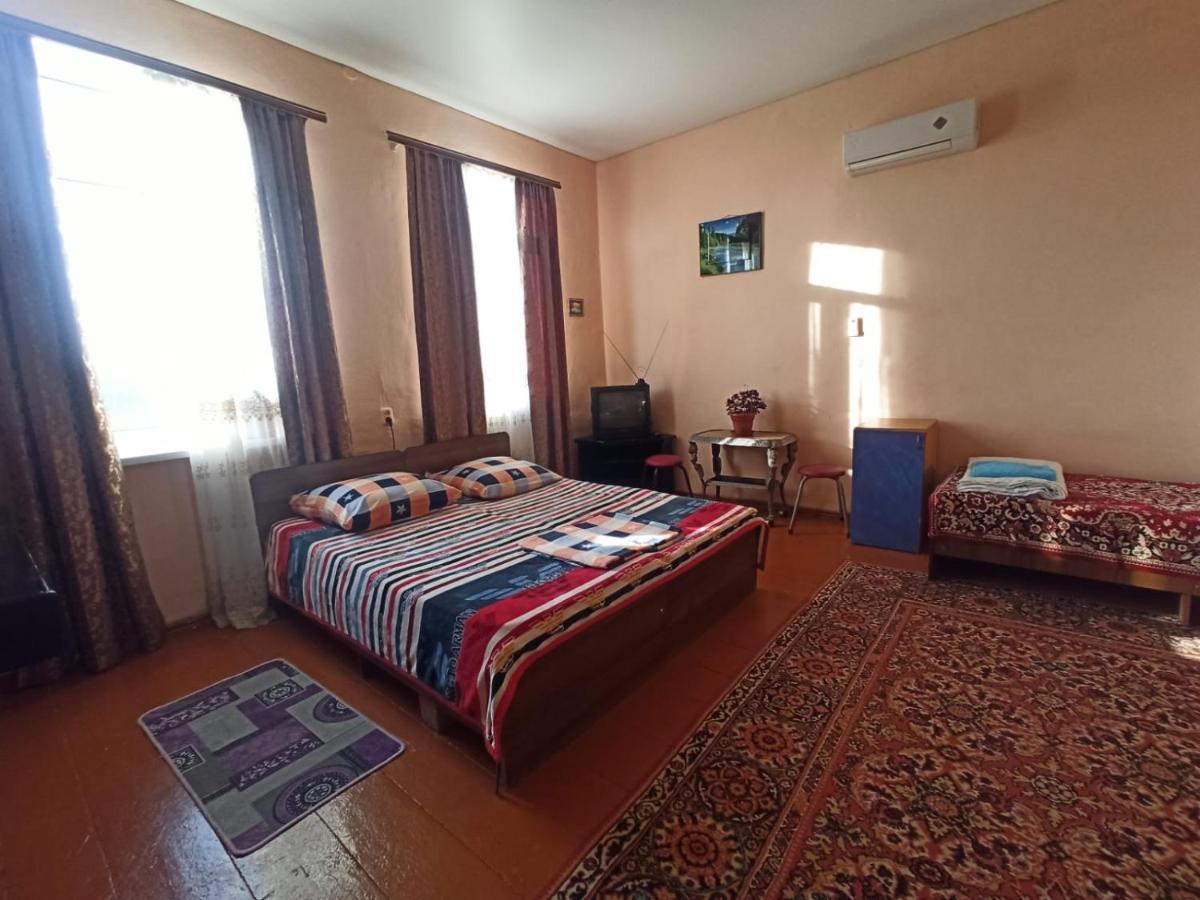 Guest House Anna Сухуми Екстериор снимка