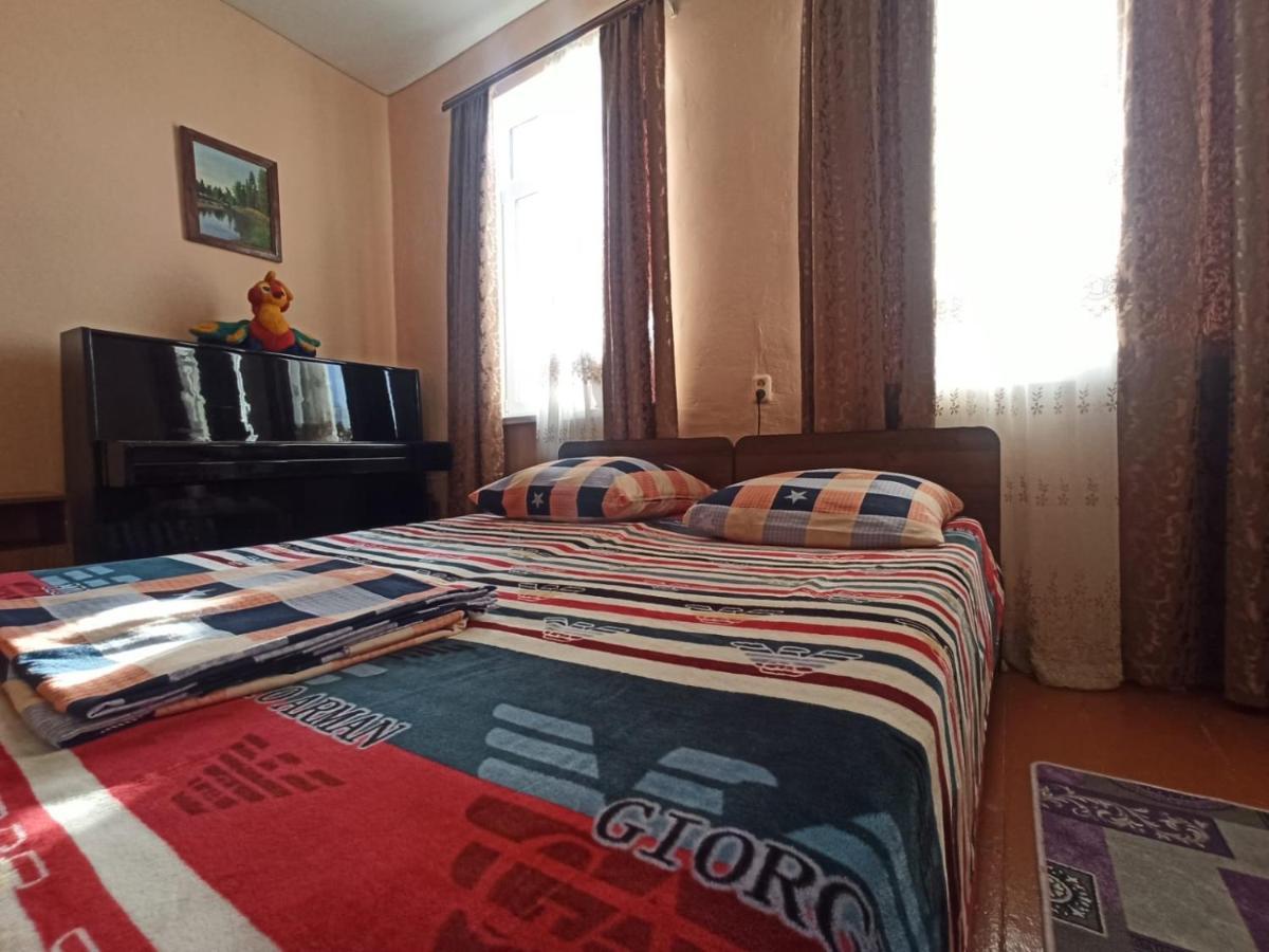 Guest House Anna Сухуми Екстериор снимка
