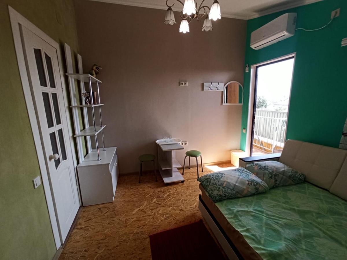 Guest House Anna Сухуми Екстериор снимка