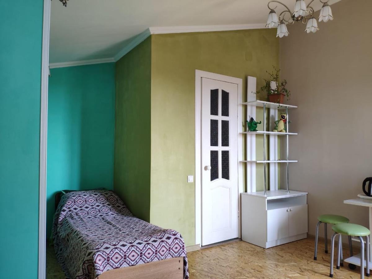 Guest House Anna Сухуми Екстериор снимка